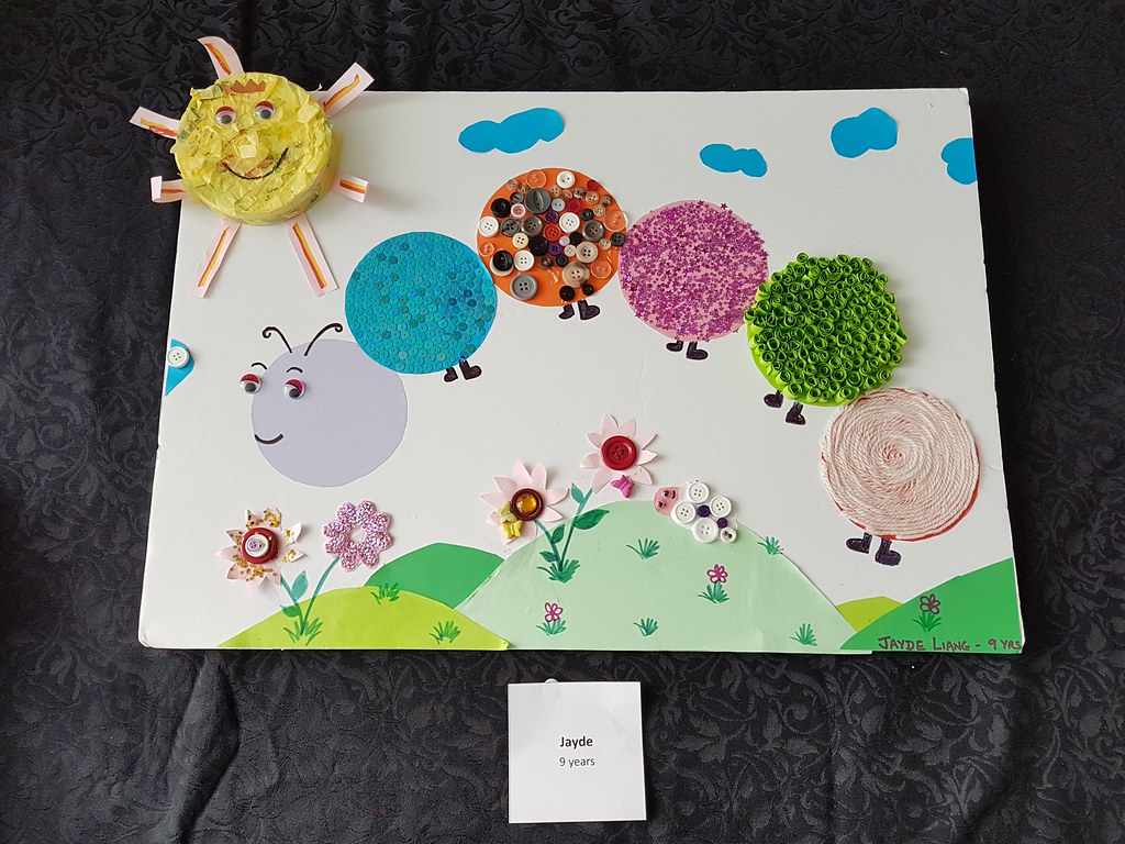 How to Make a DJ Logo Backdrop For Your Work Area