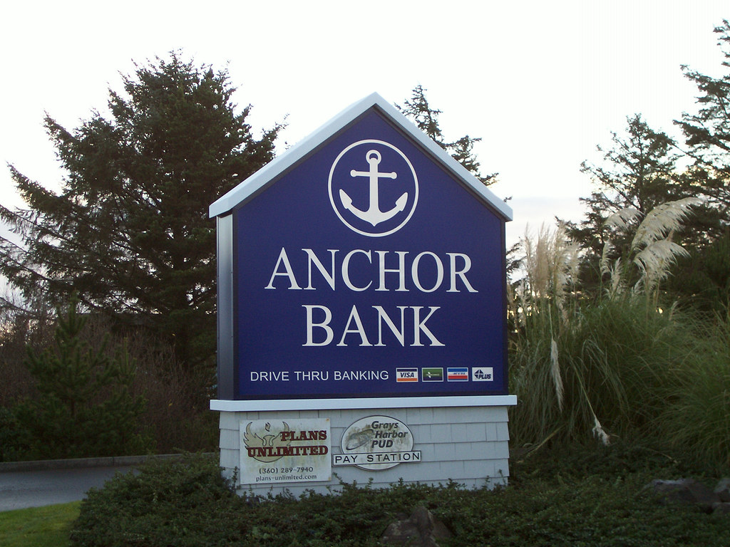 Neon Box dan Huruf Timbul dari PT Chico Multi Kreasi