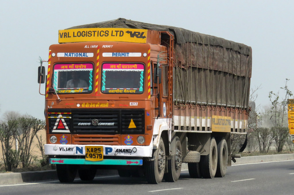 Sewa Truk Pengiriman Barang Jakarta 24 Jam